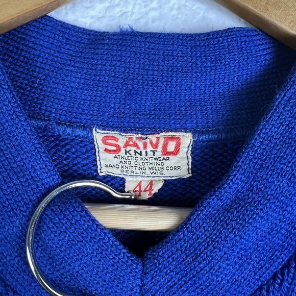 VTG 1940s Sand Knit Wool Varsity Sweater V-Neck Embroidered W Men's Sz Large - Picture 4 of 9